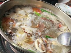-老石黑山羊毛驴肉火锅(金凯广场店)