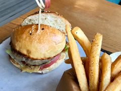 特制牛肉汉堡-EN SPACE恩空间