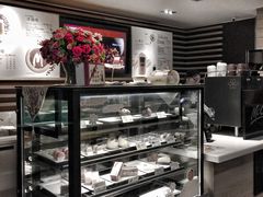 面包甜点陈列柜-麦当劳(南京路2店)