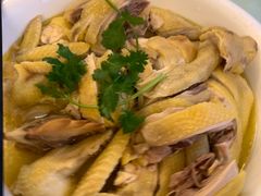 -东豪园林海鲜酒家(南港路辅路店)