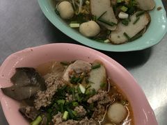 -榮泰米粉湯(Left Shop)