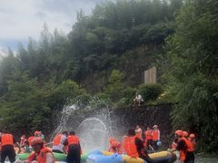 -雅鲁激流探险漂流