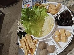 -鸡遇虾煲干锅火锅(小寨金莎店)