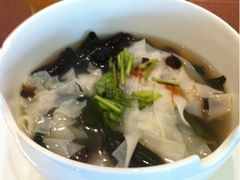 iphone_upload_pic-上海滴水湖皇冠假日酒店