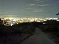 -鬼笑石后山停车场