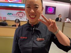 -海底捞火锅(宝龙广场夜宵主题店)