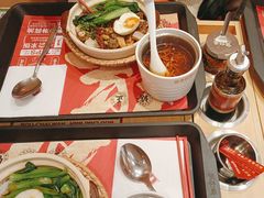 -华记煲仔华·煲仔饭(三元里万科里店)