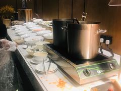 -飨食汇全日制餐厅·昆山皇冠假日酒店(九方店)