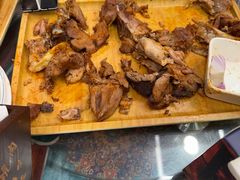 -乡村馕坑肉·烧烤·新疆菜·本地人更爱吃(阿勒泰首店)