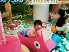 -布鲁豪斯亲子欢乐家庭餐厅