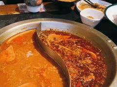 -沸炉重庆老火锅(军事博物馆店)