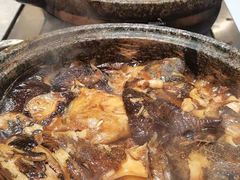 砂锅蝶鱼头-新海渔港·胶东海鲜家常菜·家宴(奥体中心店)