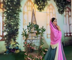 -索菲亚婚纱摄影