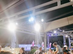 -渔家火锅·海鲜自助餐·演艺(亚龙湾天域酒店)
