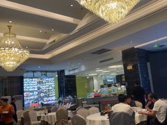 -万龙洲海鲜(大兴绿地缤纷城店)