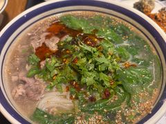 -云阿蛮云南生烫牛肉米线(奉贤路店)