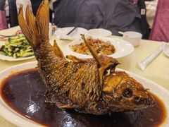 挣蹦鲤鱼-奥华餐厅·老张记(台基厂店)