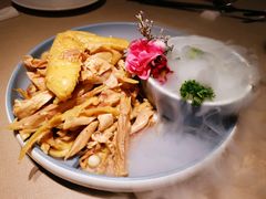 -尚一汤·粤菜海鲜(环球港店)