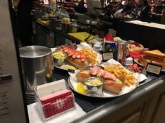 -Galleria百货店名品馆