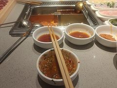 -海底捞火锅(新松江路生日主题店)