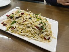 -鲁南仔·滕州炒鸡(经三路店)