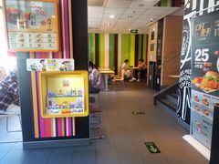 门面-麦当劳(石家庄乐活广场店)