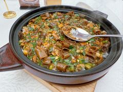 -品海楼·大连海胆锅贴馆(东港店)