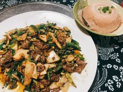 小炒黄牛肉-味老大土碗菜(中山三路店)