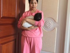 -爱的果实月嫂育婴师(世纪东方店)
