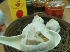 -佬钱湾仔(衣裳街店)