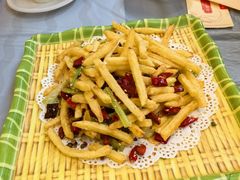 -肥肥虾庄·金牌油焖大虾(东湖欢乐谷店)