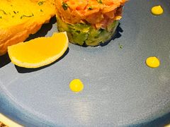 熏三文鱼牛油果塔-Lets burger非常汉堡·环球风味(蓝色港湾店)