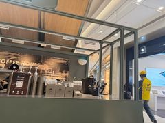 -M Stand(杭州萧山万象汇店)