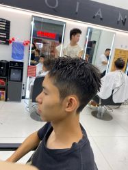 -乾健·烫染·接发SALON