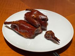 红烧乳鸽-杭州JW万豪酒店-万豪中餐厅