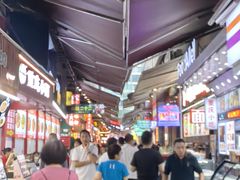 -八一好吃街·高品美食广场