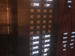 -景月阁空中食府(希尔顿酒店)