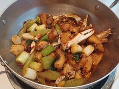 -七欣天香辣蟹火锅(闵行浦江欢乐颂店)