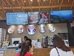 -霸王茶姬(五一路店)