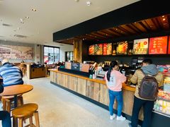 自助取餐区-星巴克(上海汇锦里店)