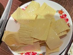 -巴卤社老火锅(财富店)