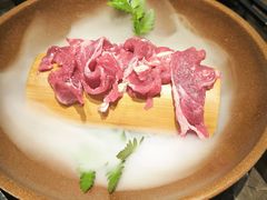 -一绪に和牛寿喜烧(罗湖益田假日店)