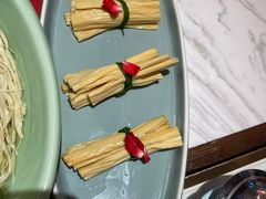 -捞神煲汤火锅(湖滨商业街店)