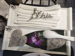 -渝里重庆火锅(航天城店)