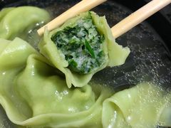 -新镇江酒家(南京西路店)