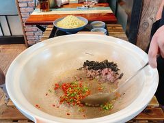 雪牛干巴菌炒饭-泓0871臻选云南菜·味庄