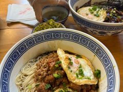 -沪西老弄堂面馆(定西路店)