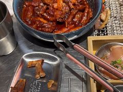 -马路牙子烧烤音乐酒馆(望京店)