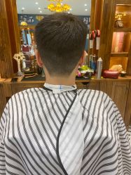 -贝勒爷专业男发