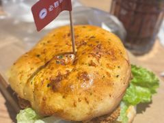 黄金三脆多汁鸡堡-必胜客(北苑路店)